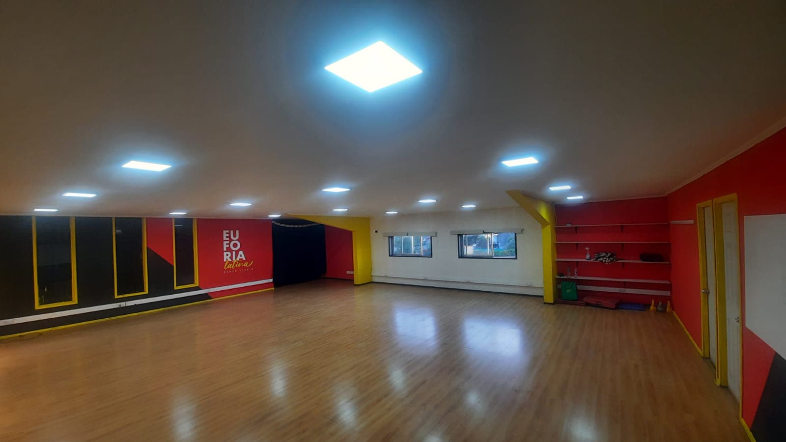 Estudio de Danza Euforia latina. Peñaflor, REGIÓN METROPOLITANA DE SANTIAGO