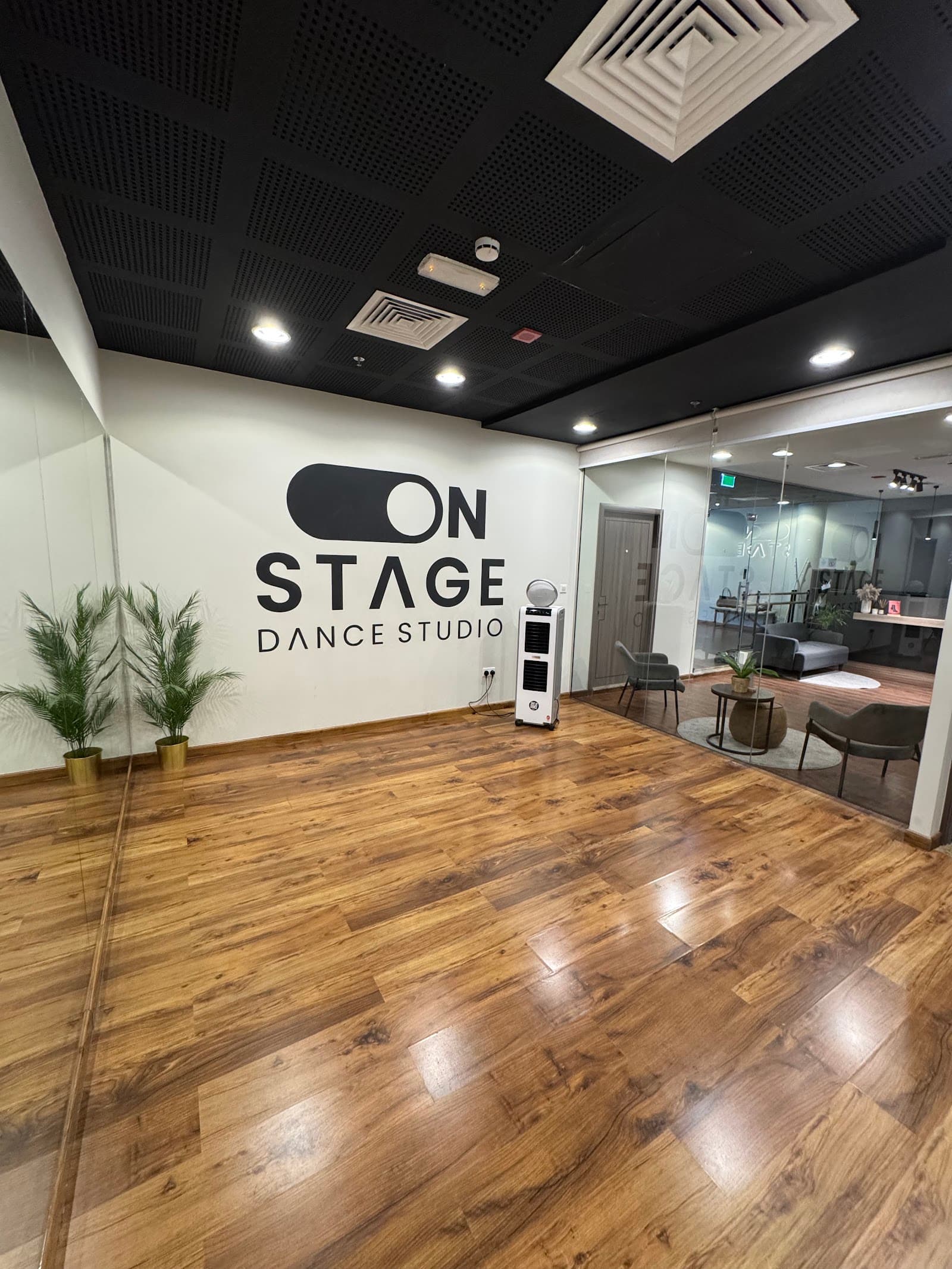 On Stage Dance Studio Dubai. Jumeirah Lakes Towers