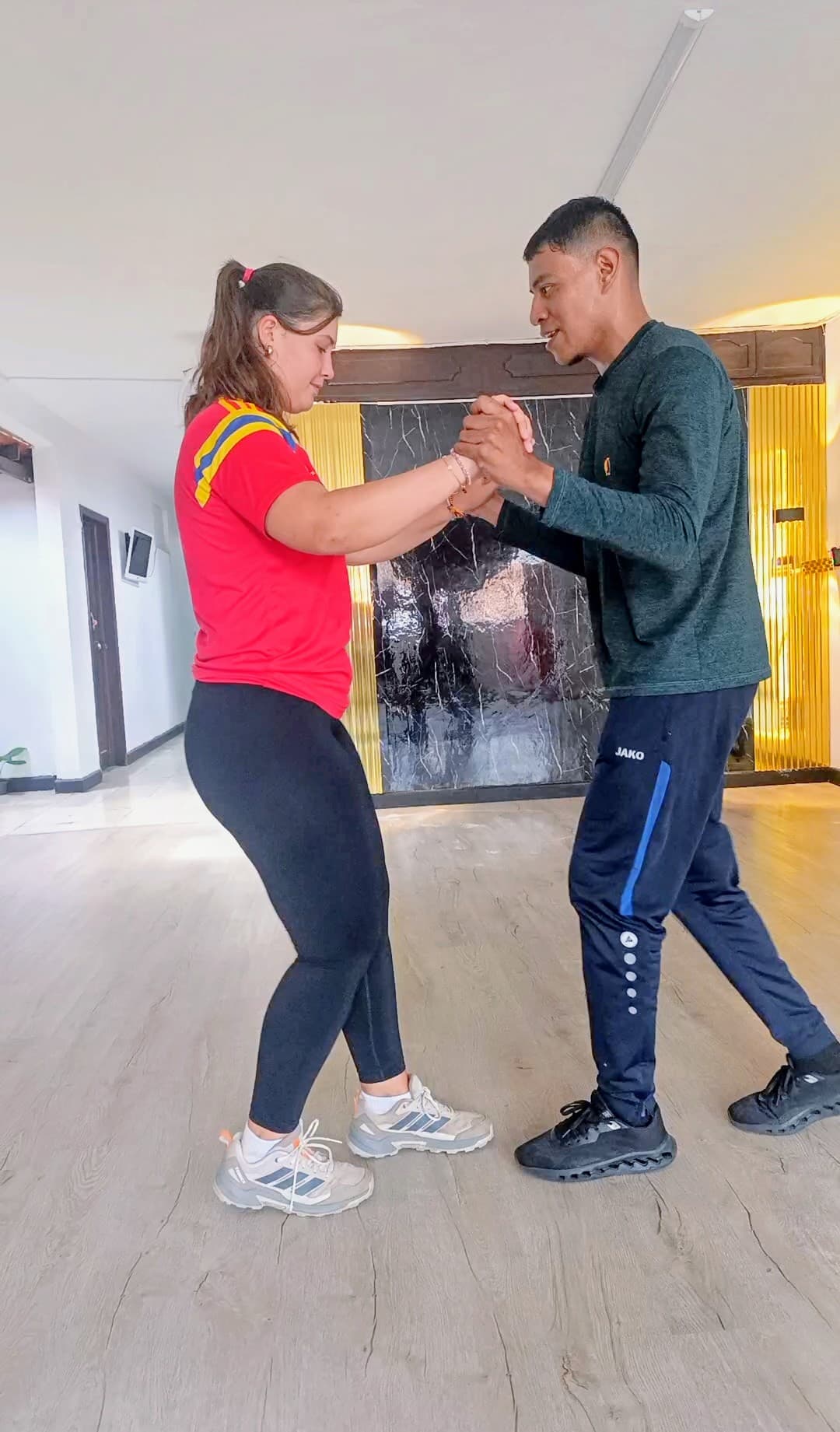 Clases de Salsa en Cali San Antonio | Latin Rhythms Cali. Valle del Cauca