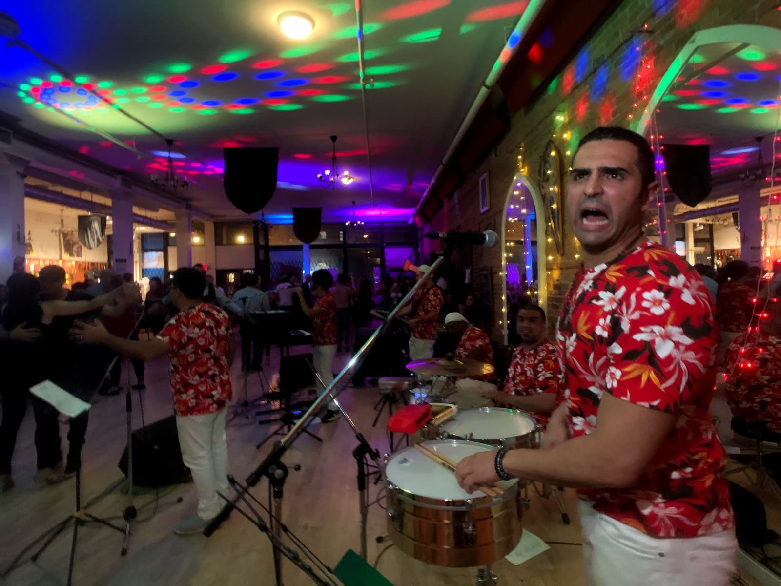 Salsa Bachata Duello Saturday Party Vancouver. Vancouver
